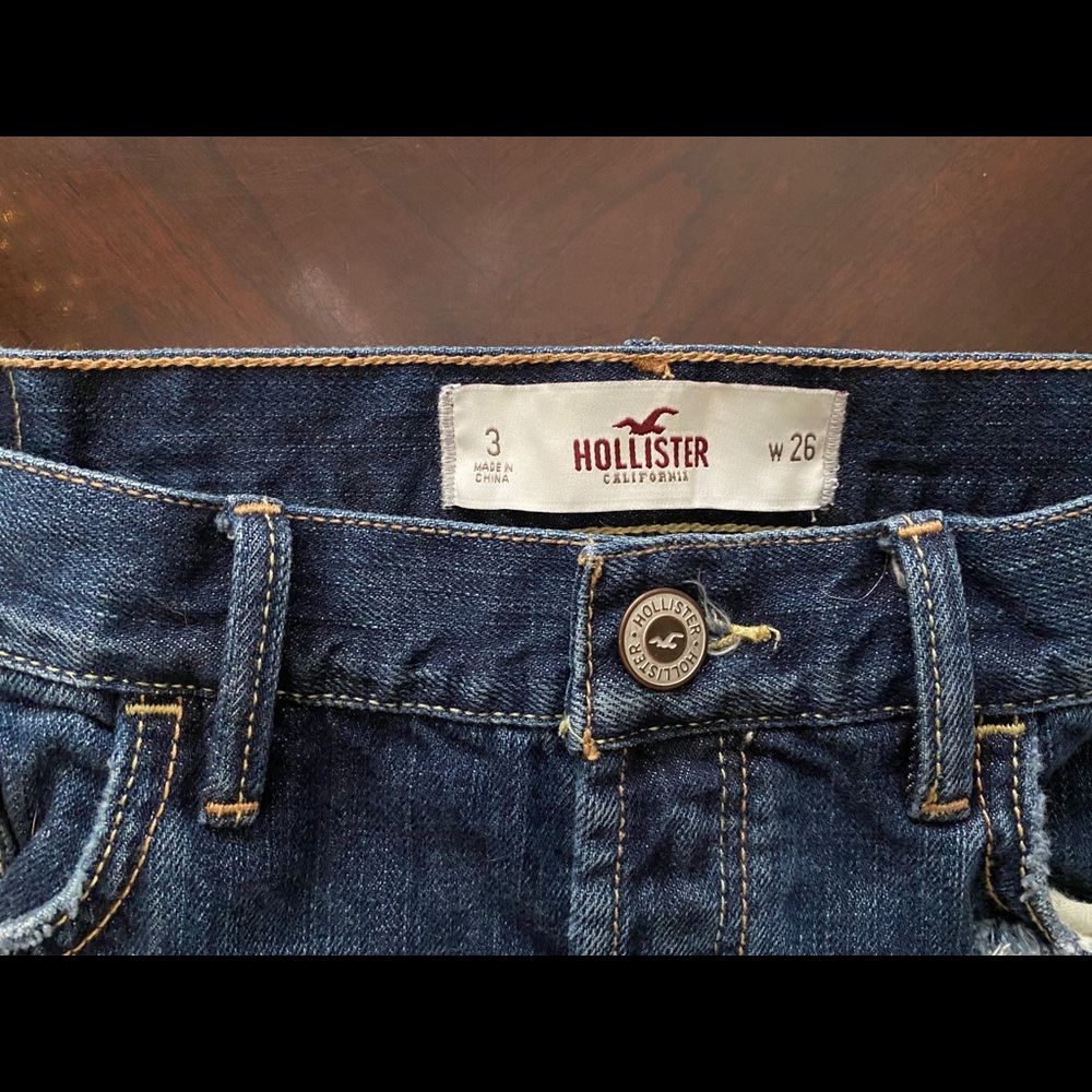 Hollister Distressed Mini Skirt - Picture 3 of 3